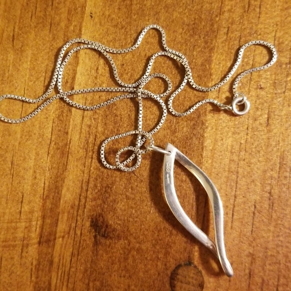 something silver Jewelry - 925 stamped sterling silver box chain with pendant something silver Jewelry - 925 stamped sterling silver box chain with pendant